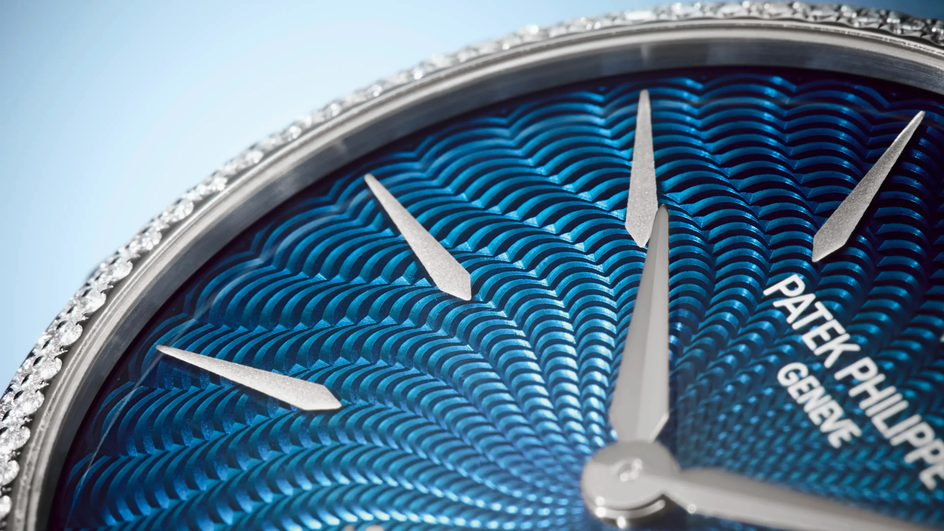 Patek Philippe Aquanaut Luce alternate view